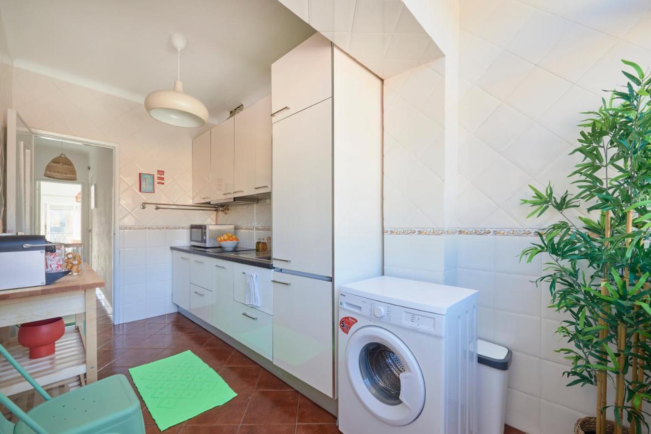 שטובל Central & Sunny 2Br Apt Near Beach, By Timecooler מראה חיצוני תמונה